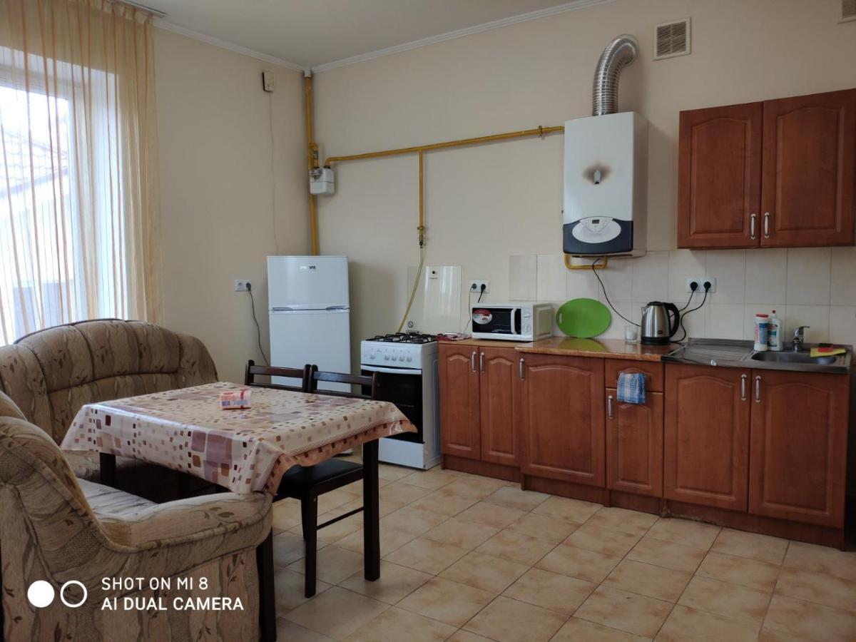 Apartments "Domovik" Івана Парканія 2А Кв 19 ムカチェヴォ エクステリア 写真